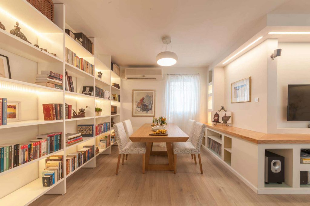 עיצוב חדר אורחים ברמת גן